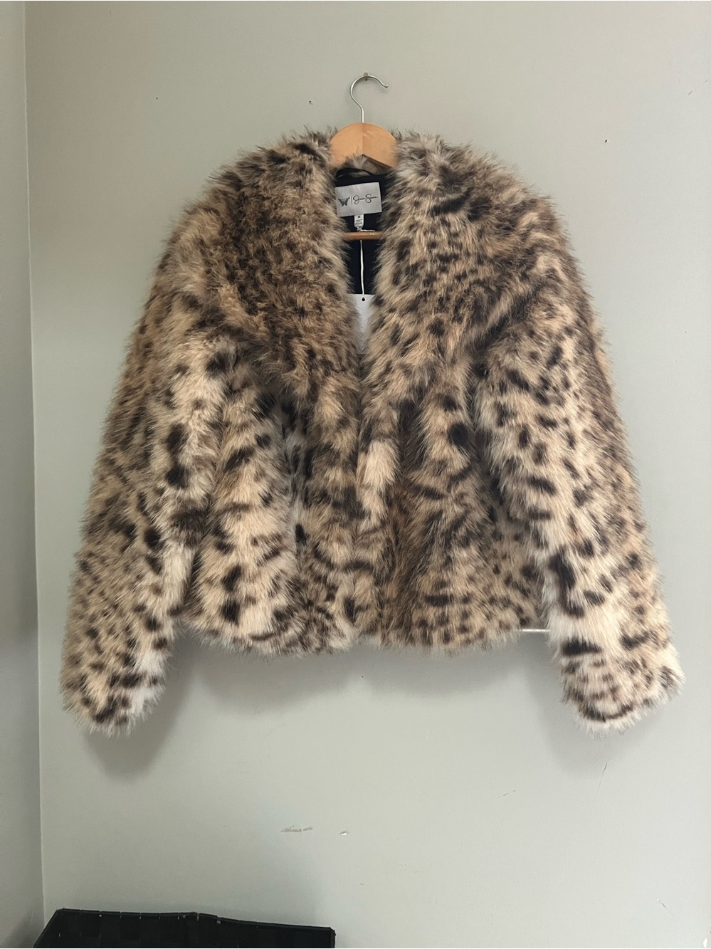 NWT Jessica Simpson Faux Fur Leopard Print Jacket - Beige/Brown Medium